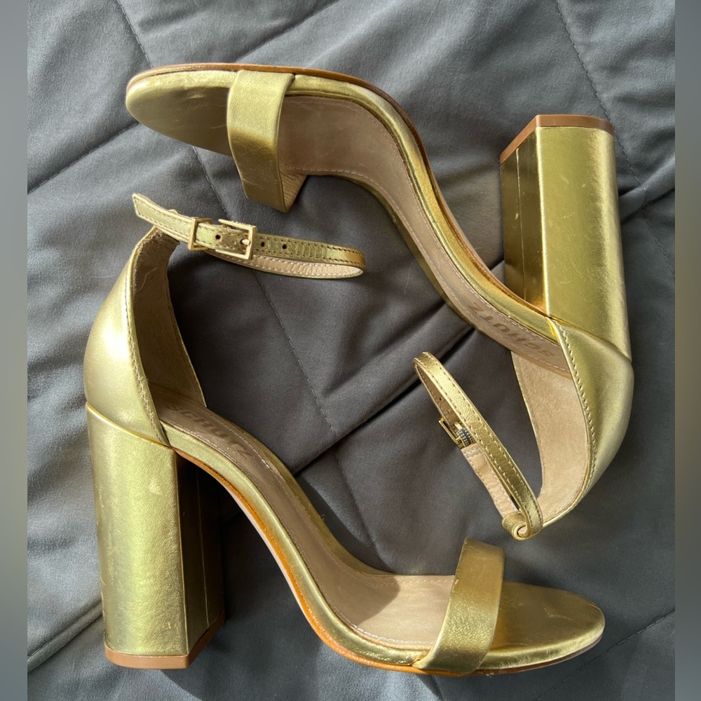 Schutz gold block heel size 6.5